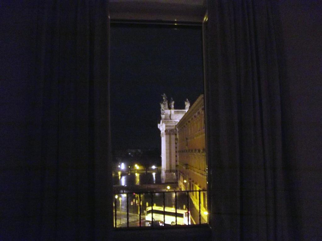 Laterani Suite Rome Room photo