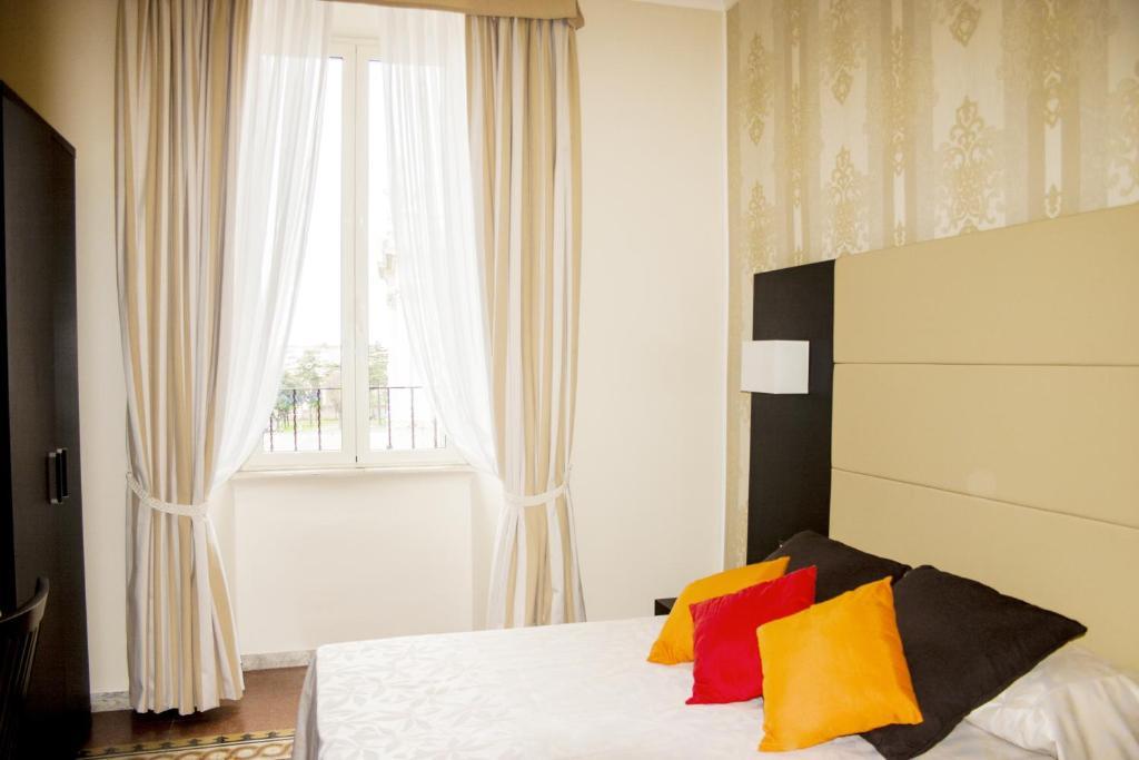Laterani Suite Rome Room photo